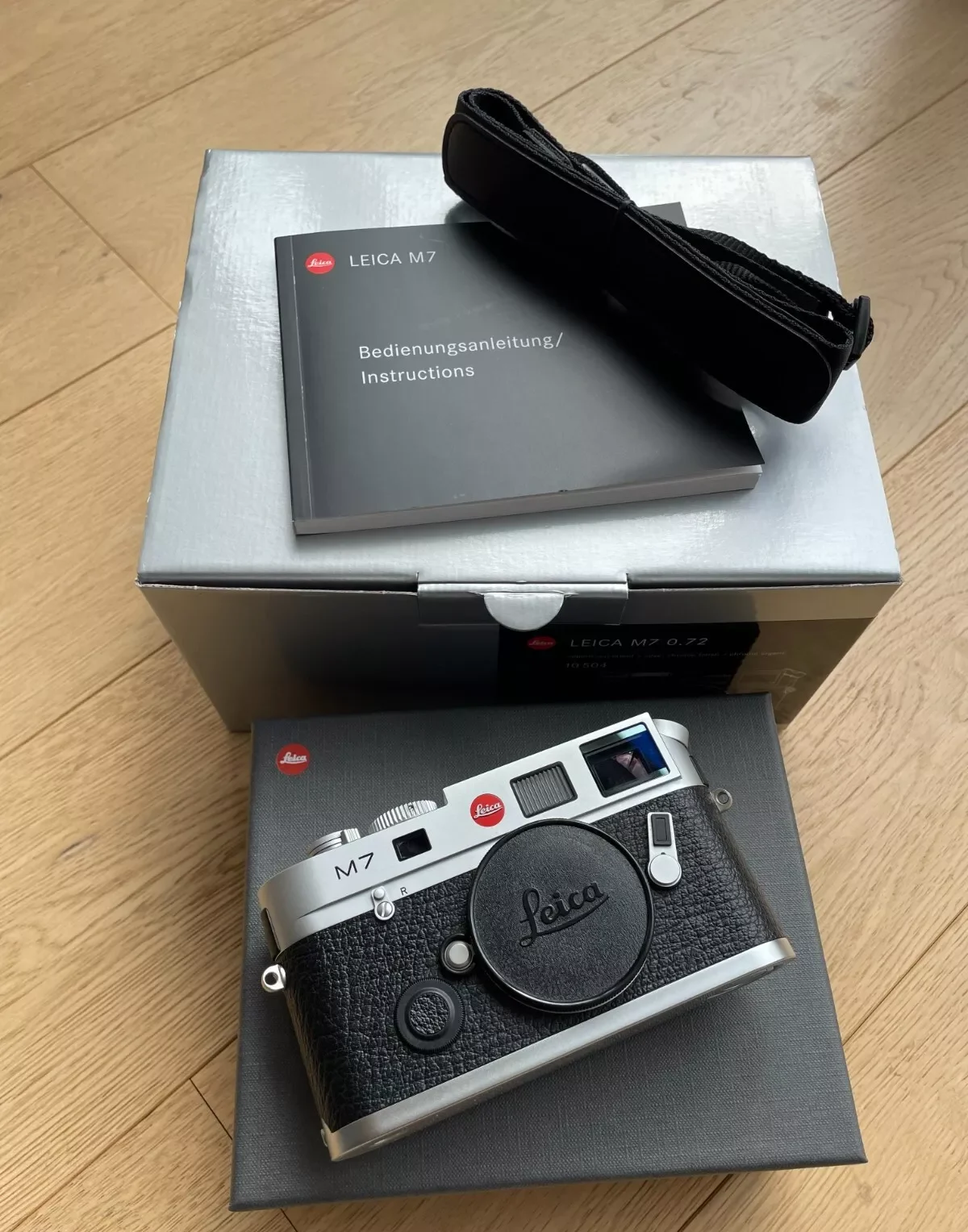 Leica M7 0.72 Silver Chrome near mint
