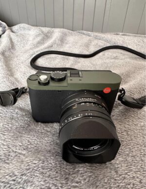 Leica Q2 Reporter Digital Camera 47.3MP w28mm f1.7