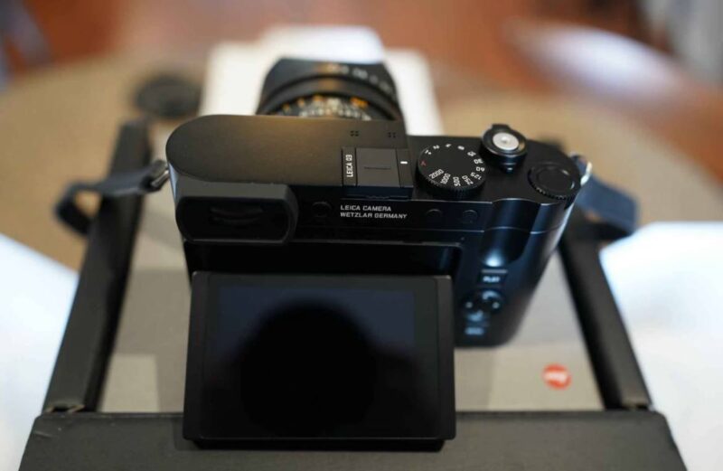 Leica Q3 mirrorless camera full frame 61mp - Image 2