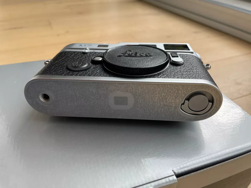 Leica M7 0.72 Silver Chrome near mint - Image 8