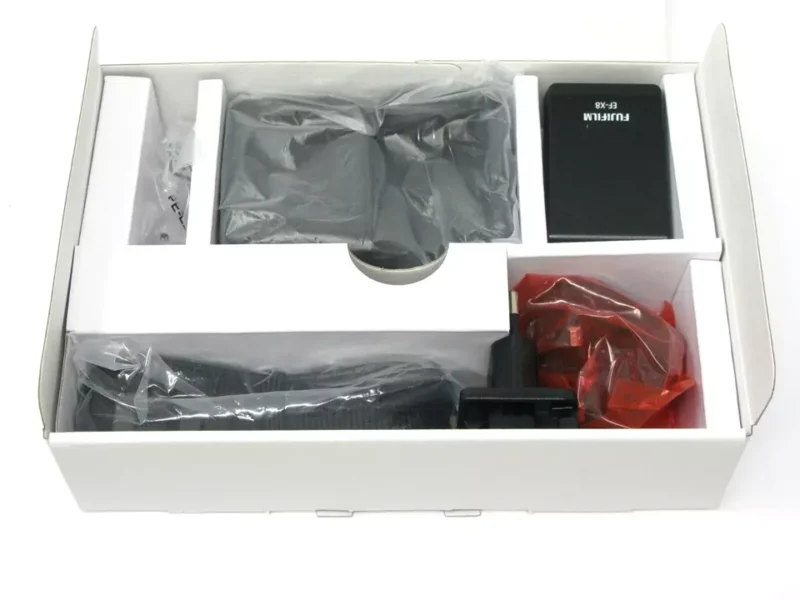 Fujifilm X-T3 26.1MP Mirrorless Digital Camera Body Only - Boxed - Image 9