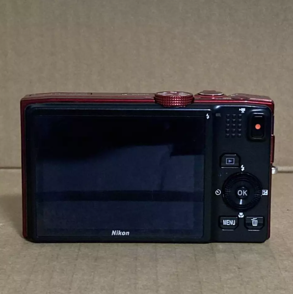 Nikon COOLPIX S8200 16.1MP 14x Optical Zoom Digital Camera Red - Image 2