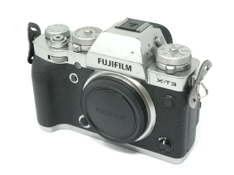 Fujifilm X-T3 26.1MP Mirrorless Digital Camera Body Only - Boxed - Image 2