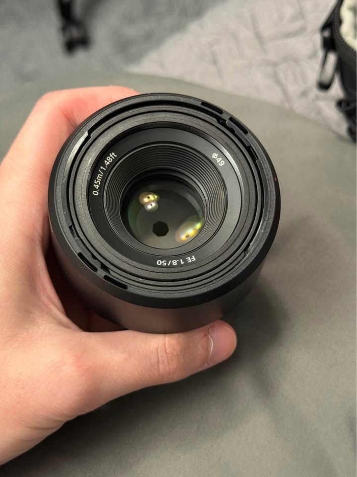 Sony a7R V mirrorless camera + 3 lenses and a bunch of accessories - Image 2